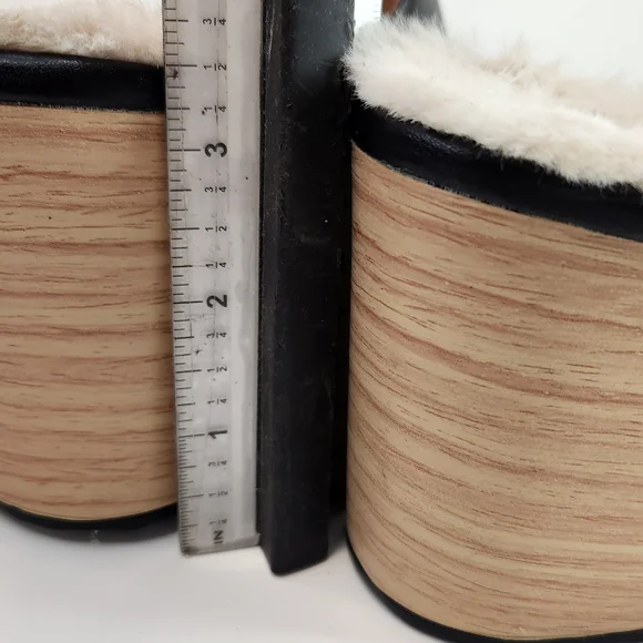 Taryn Rose Black Mules with Platform Sole and Plush Lining Sz 7.5 - Picture 9 of 10